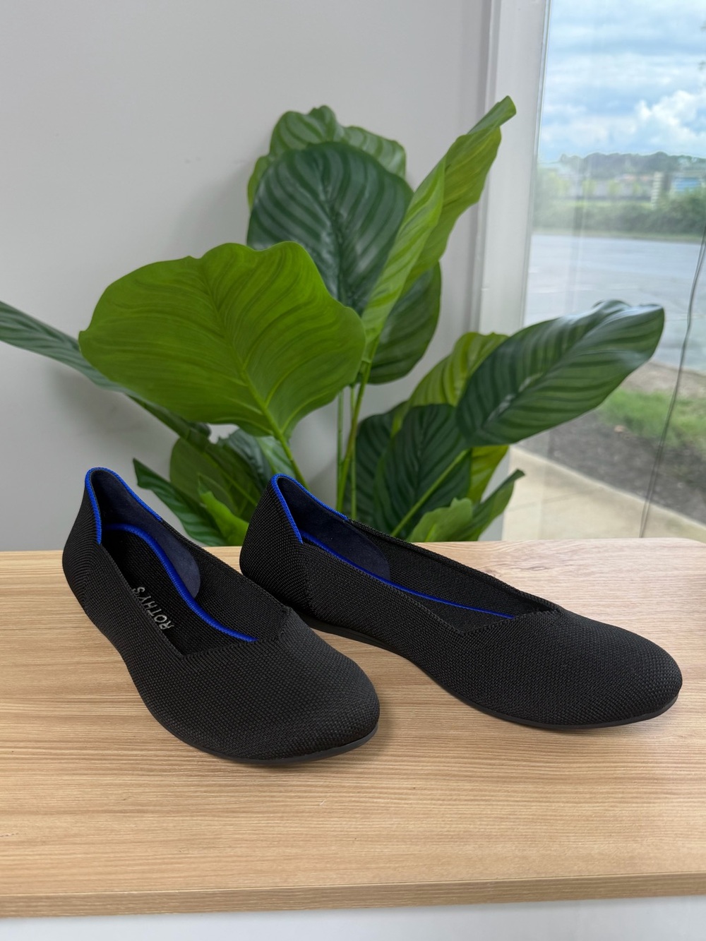 NWOT Rothy’s The Flat Black Round Toe Knit Ballet Flat Shoes Women’s Size 8.5
